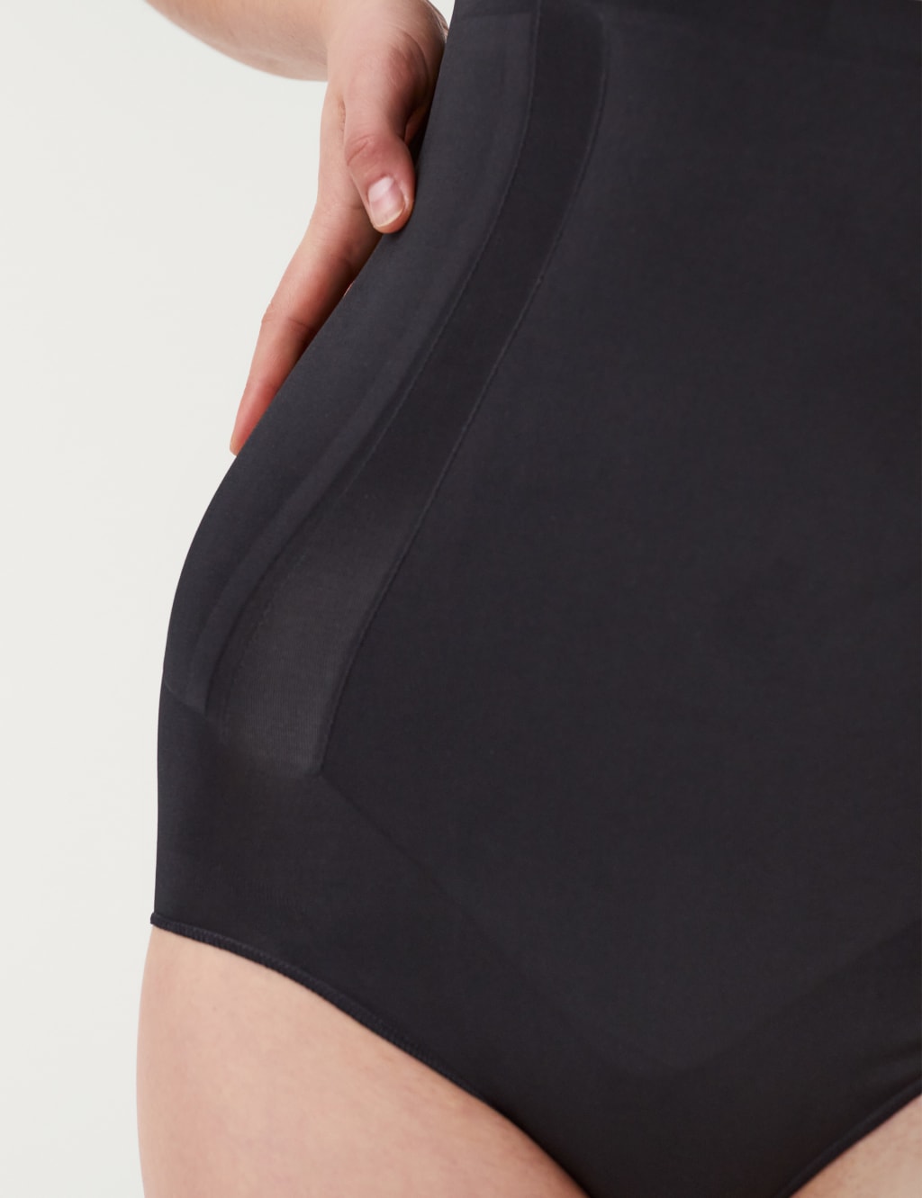 Oncore Firm Control Open-Bust Panty Bodysuit 3 of 3