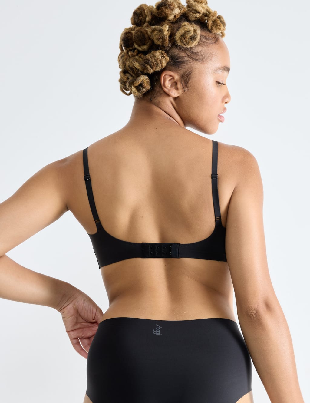 Zero Feel Ultra Non Wired T-Shirt Bra 4 of 5