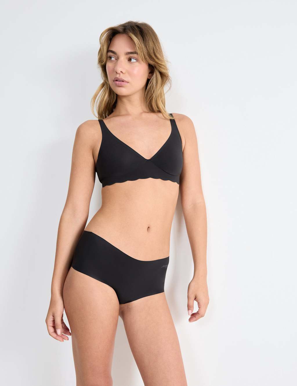2pk Zero Feel Microfibre Knicker Shorts 5 of 6