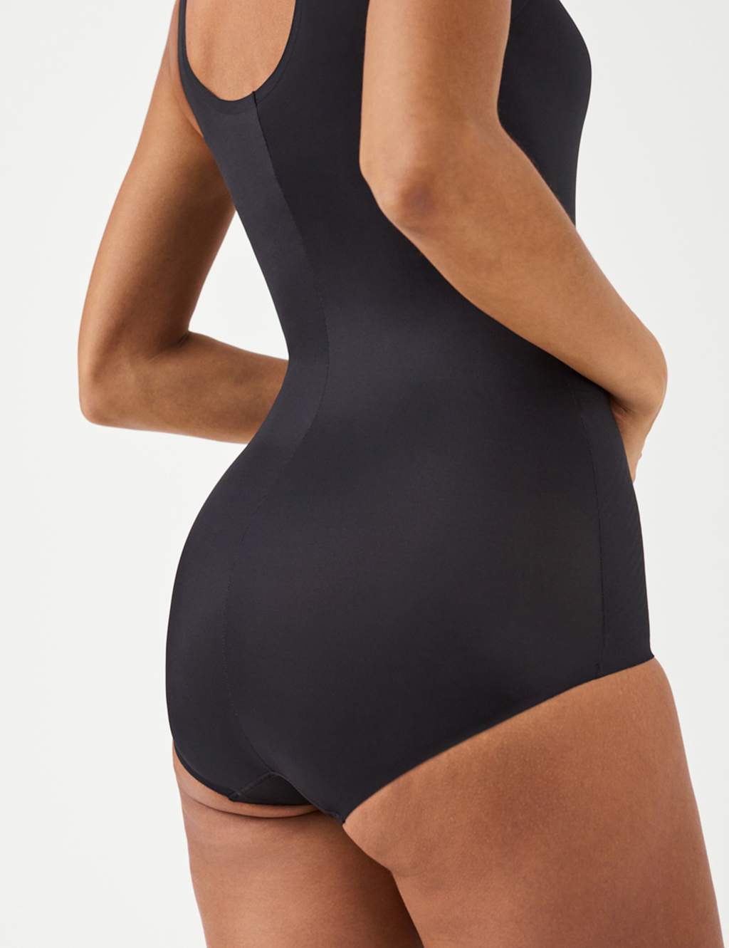 Thinstincts 2.0 Tank Panty Light Control Body 3 of 3
