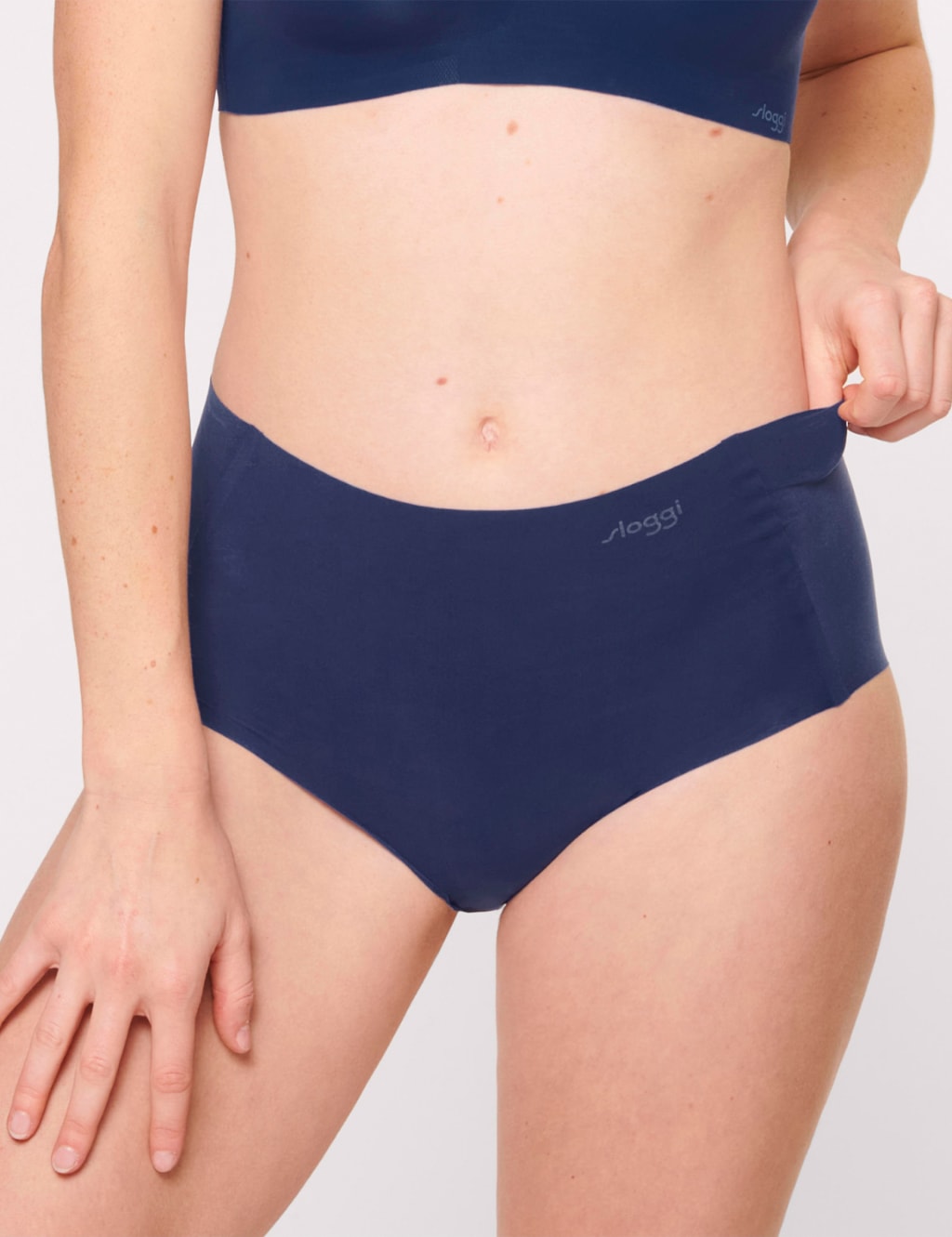Zero Feel Maxi Full Briefs 1 of 4