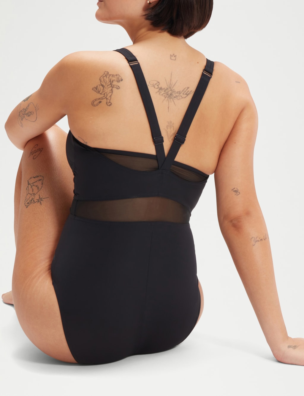 LuniaGlow Swimsuit 7 of 7