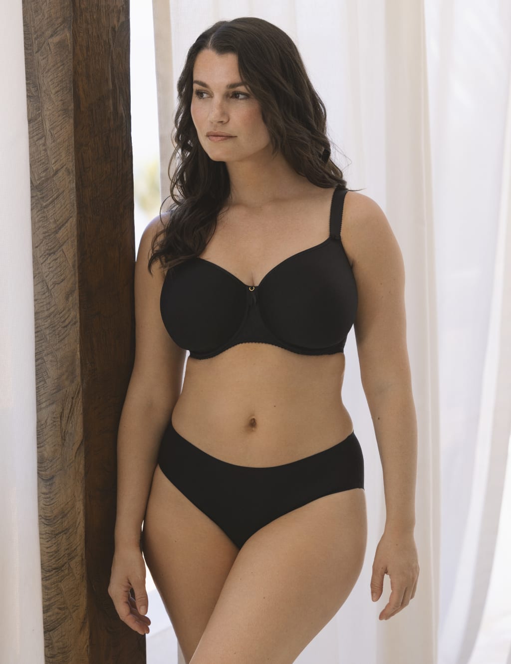 Smoothease One Size Full Briefs 5 of 5
