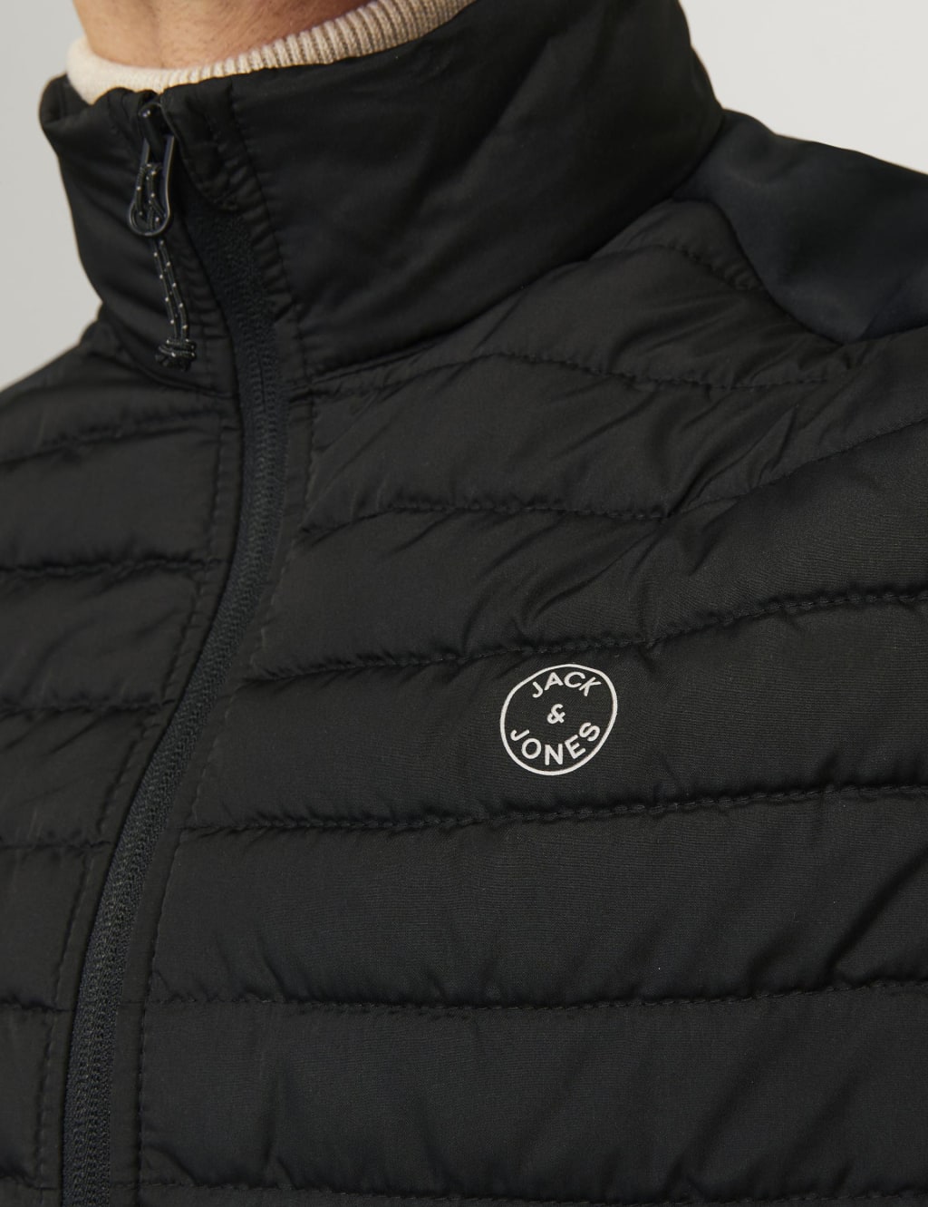 Funnel Neck Gilet 6 of 7