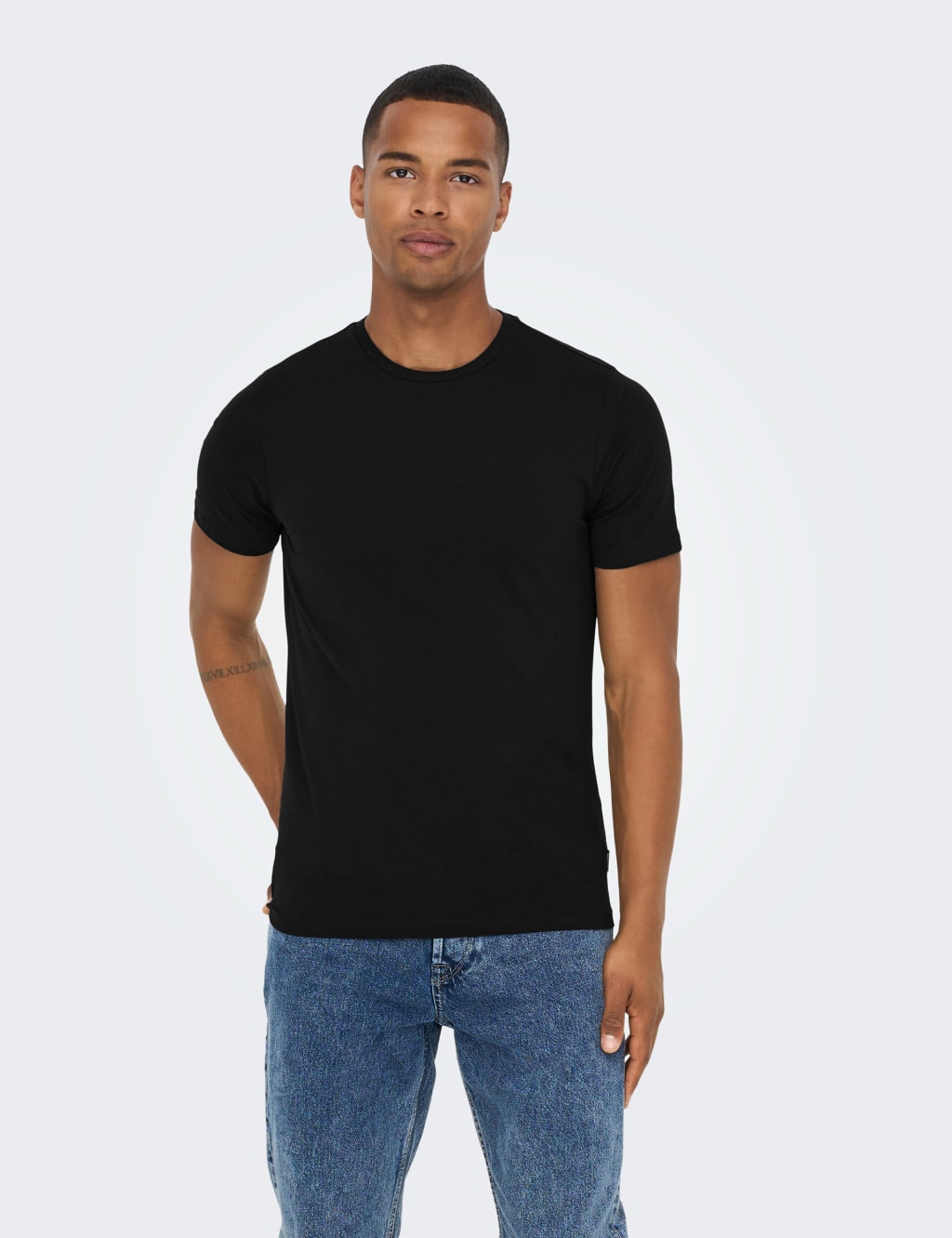 2pk Slim Fit Cotton Rich Crew Neck T-Shirts 2 of 8
