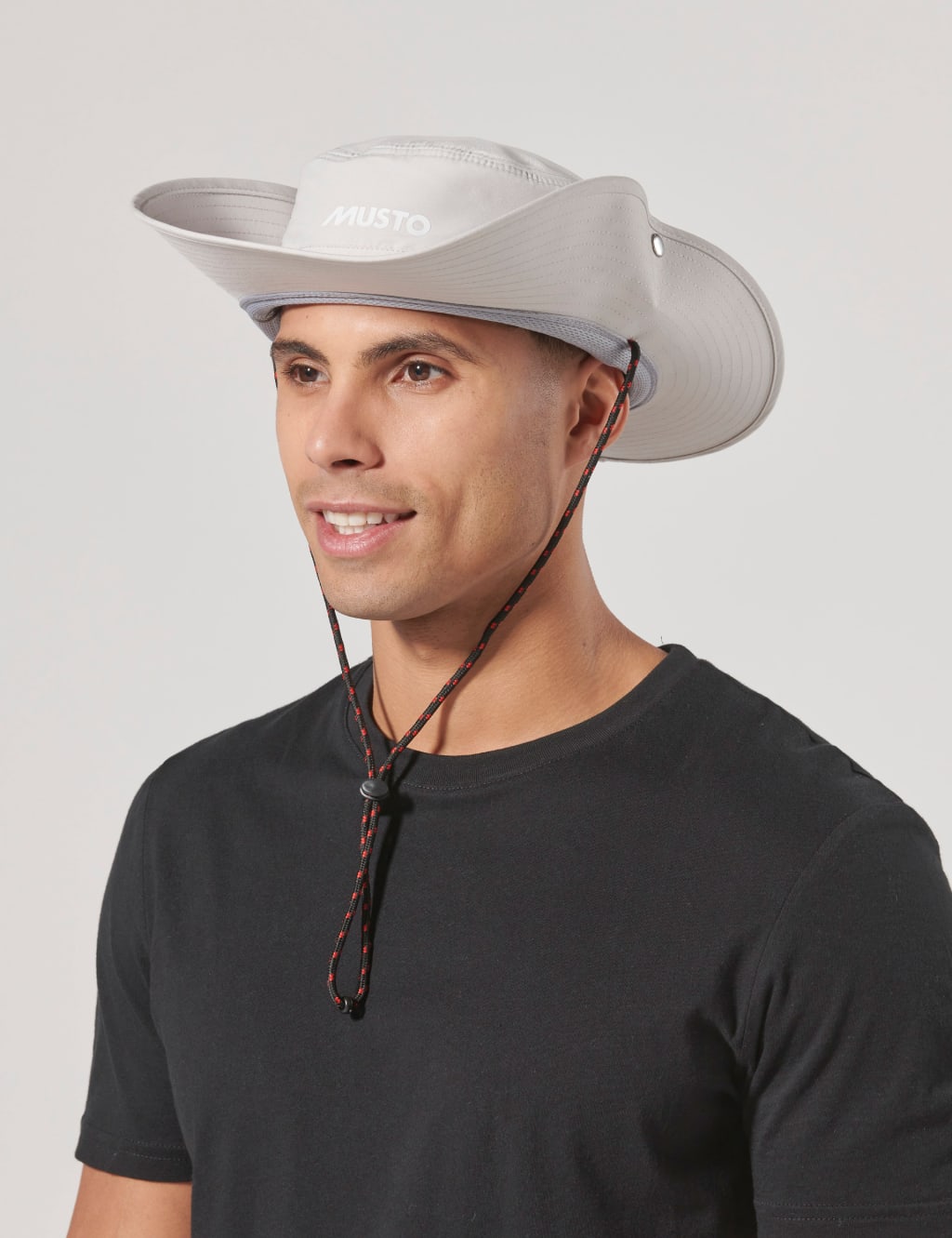 Evolution Fast Dry Bucket Hat 2 of 2