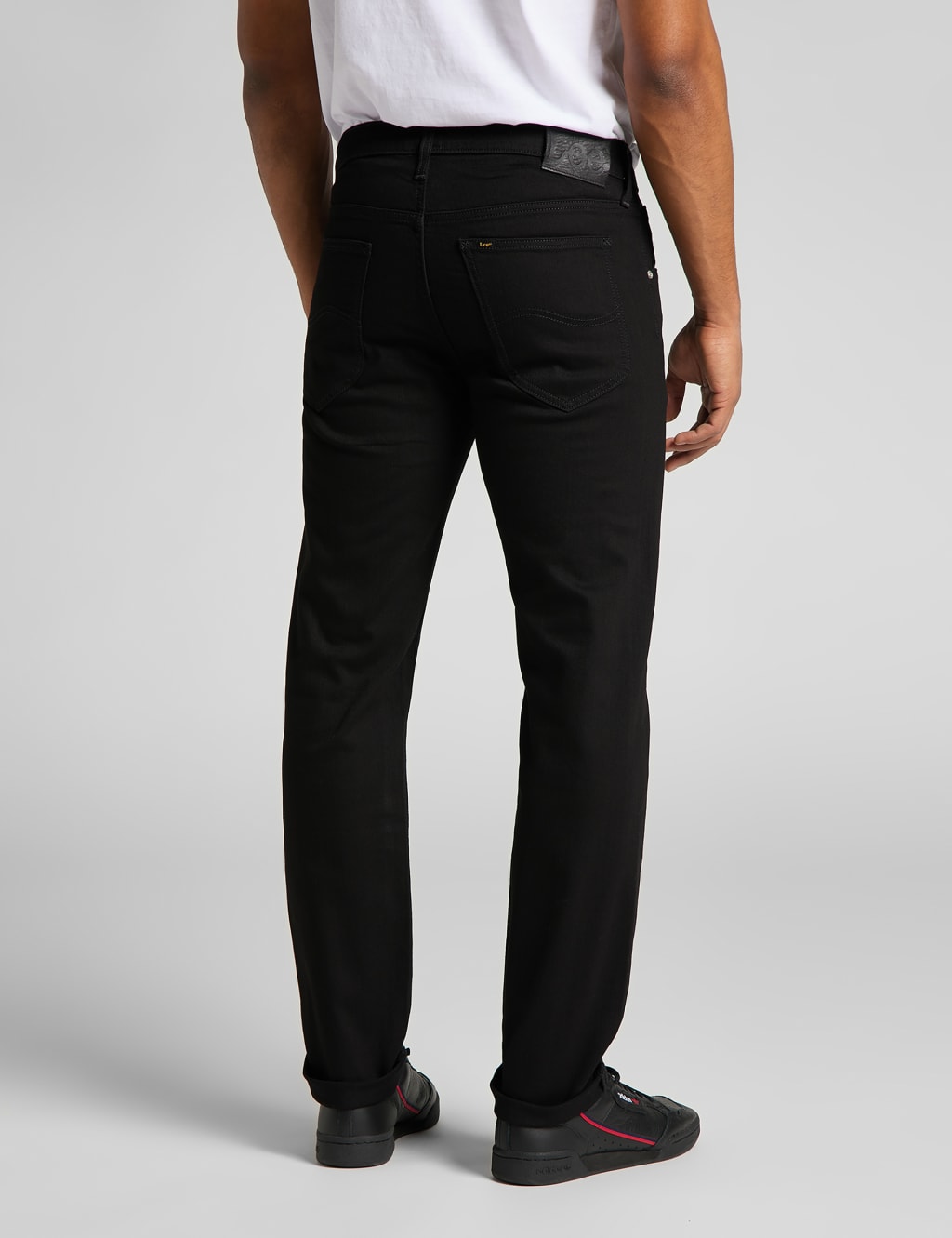 Regular straight fit store