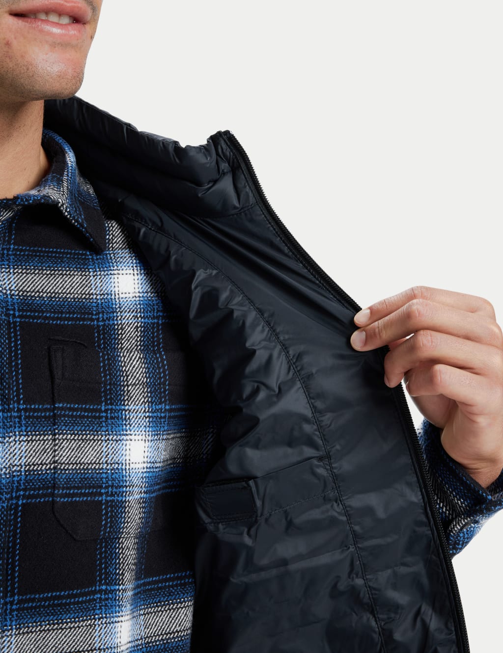 Padded Funnel Neck Gilet 7 of 8