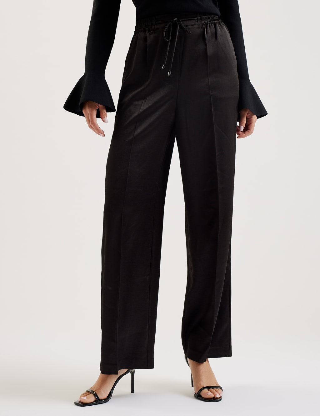 Umaibo Wide Leg Jogger 2 of 3