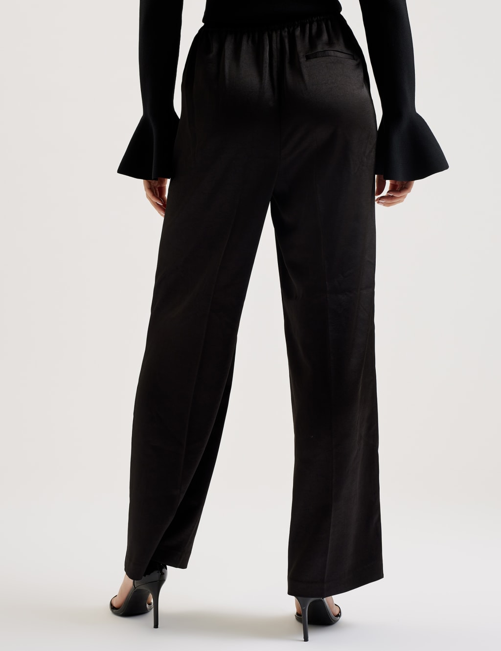 Umaibo Wide Leg Jogger 3 of 3
