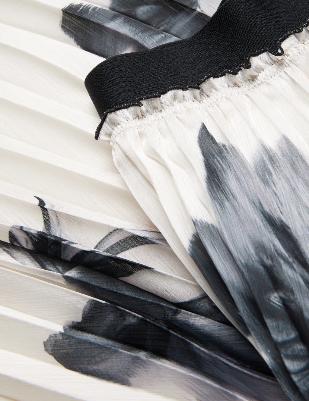 Pleated midi skirt 5t online