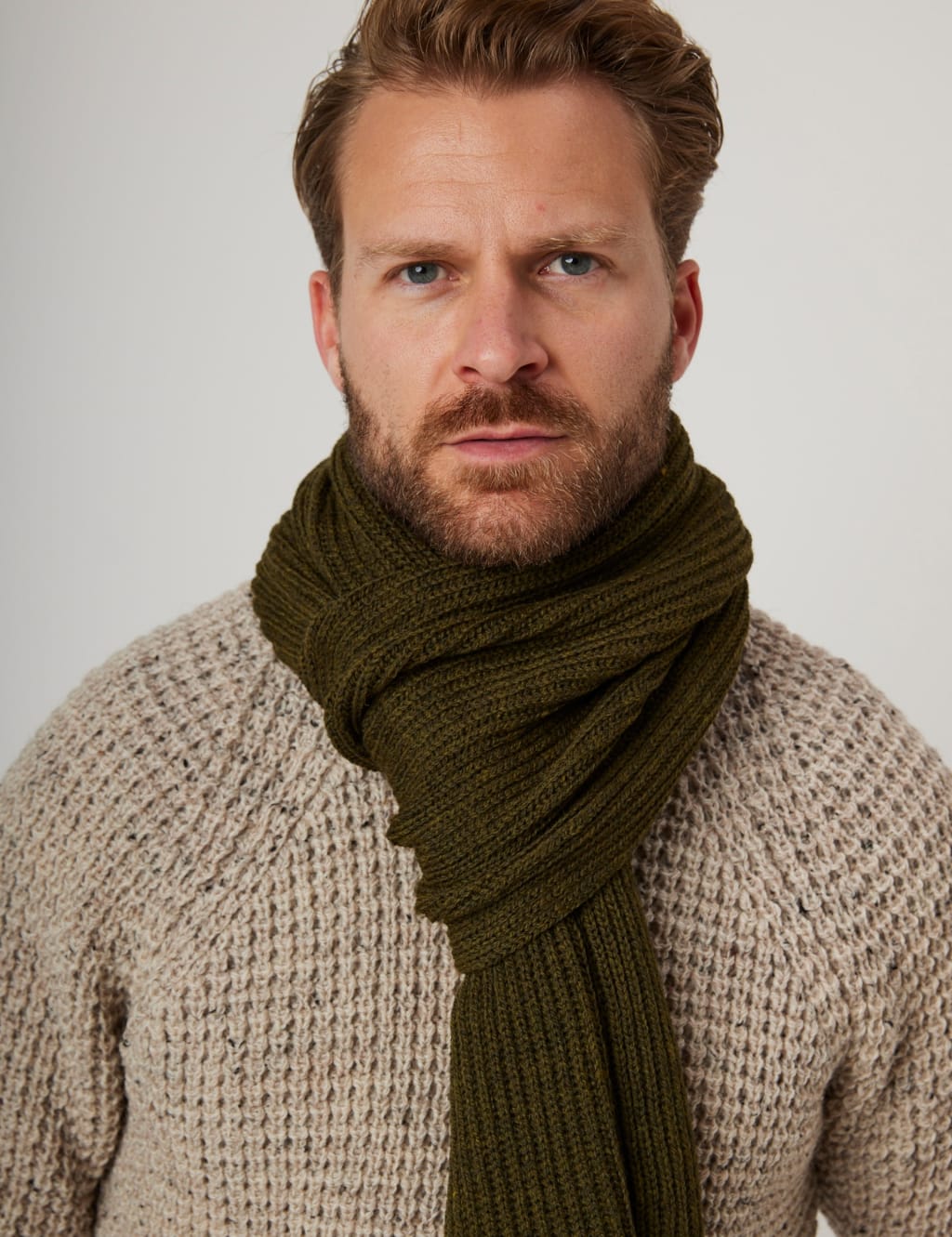 Porter Scarf 3 of 3