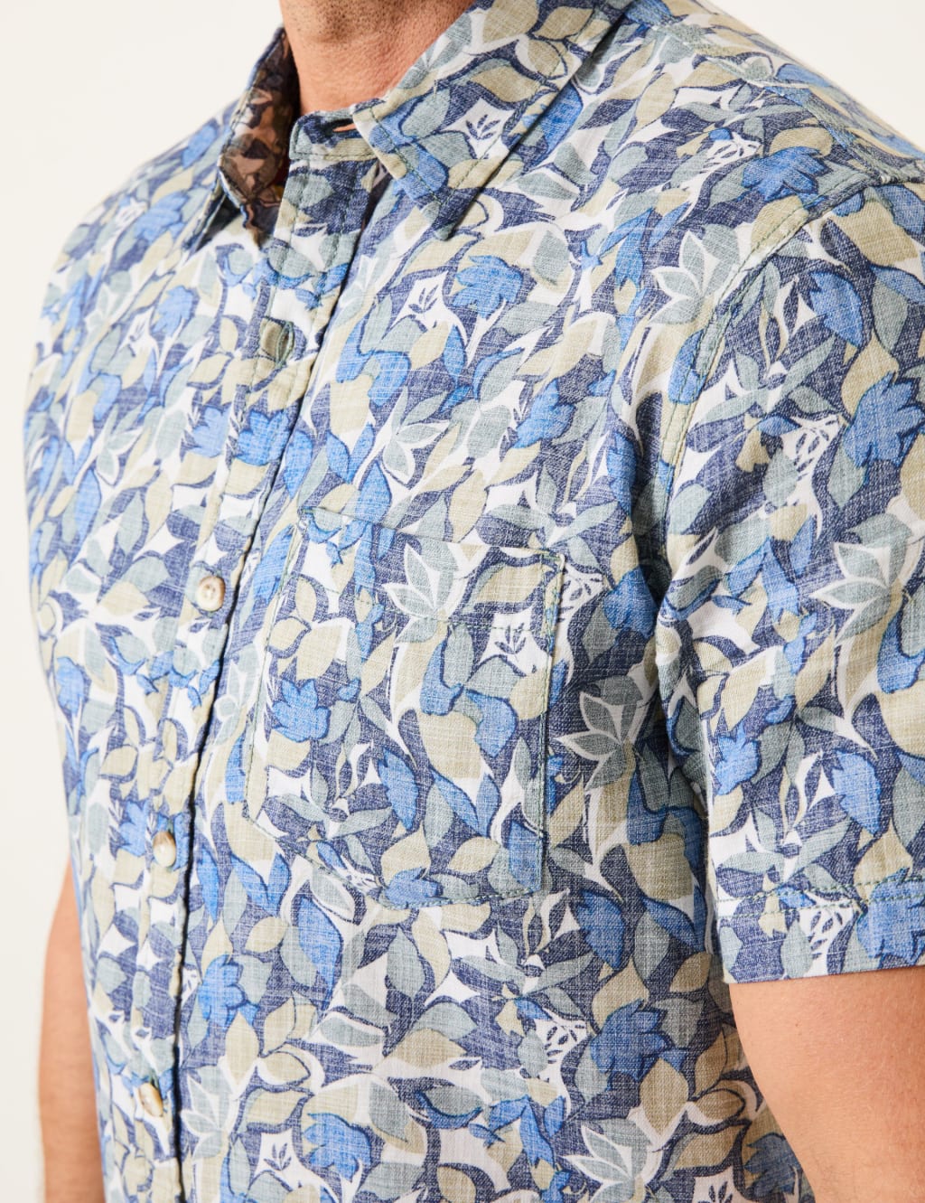 Pure Cotton Leaf Print Shirt 4 of 5