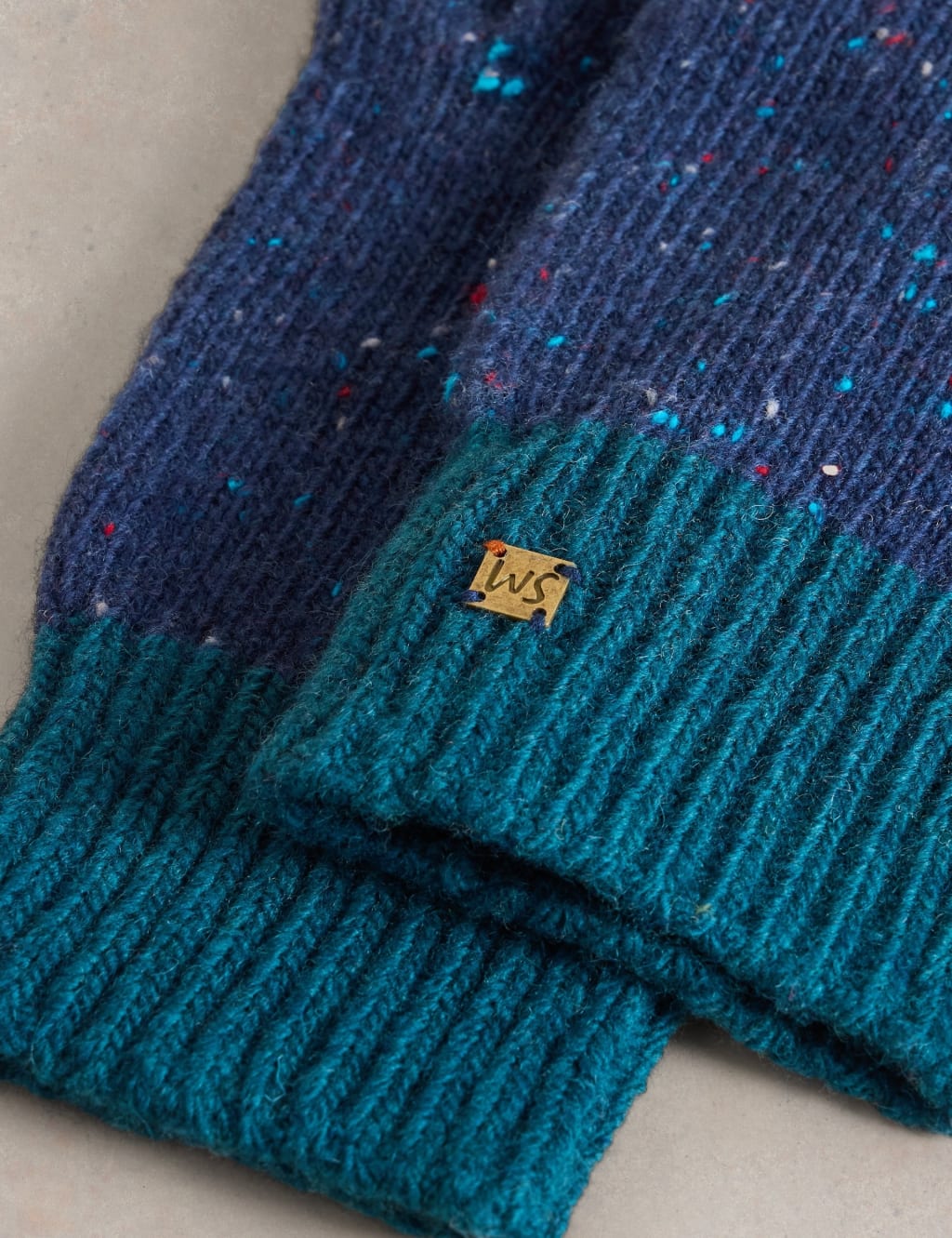Wool Rich Knitted Gloves 3 of 3