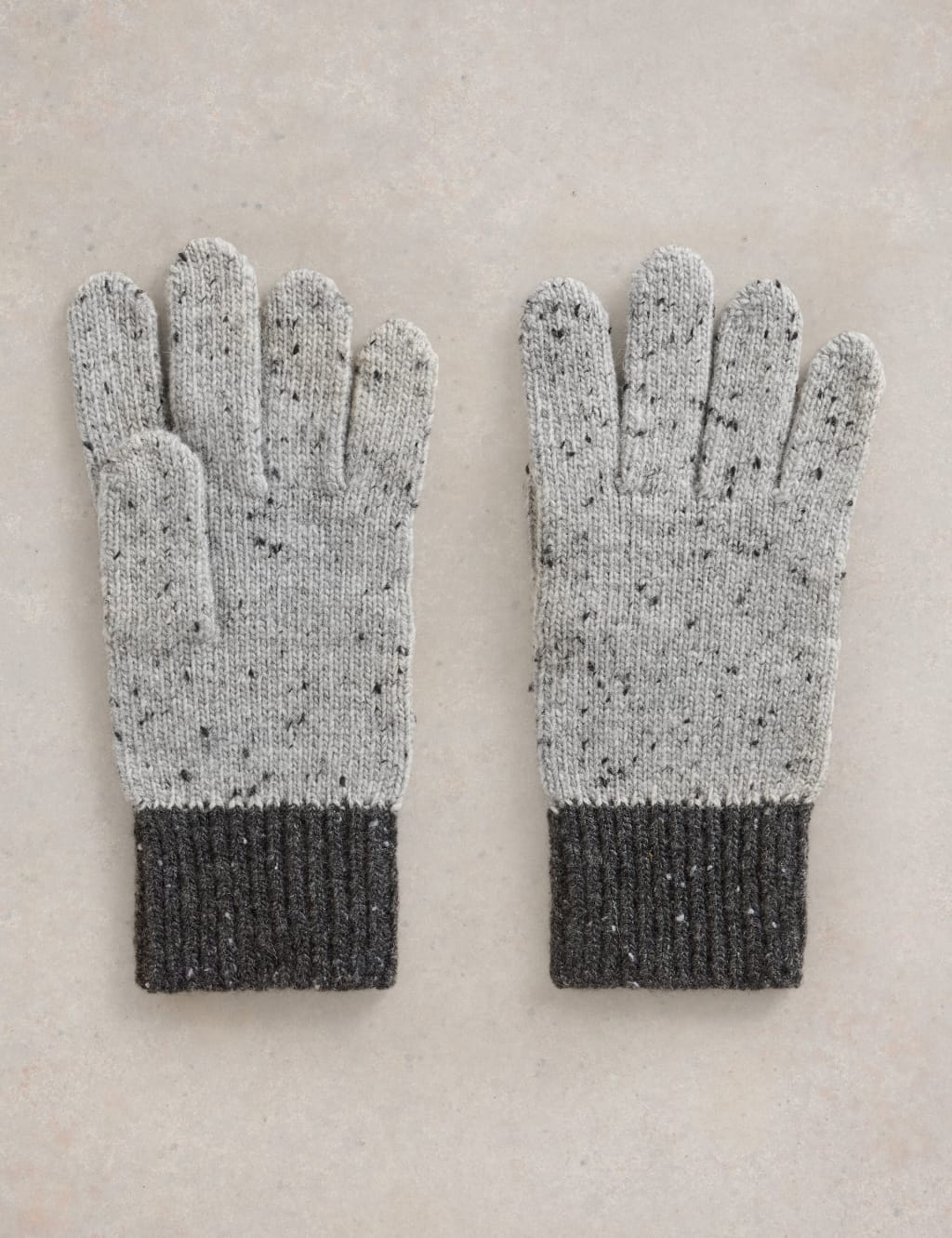 Wool Rich Knitted Gloves 2 of 3