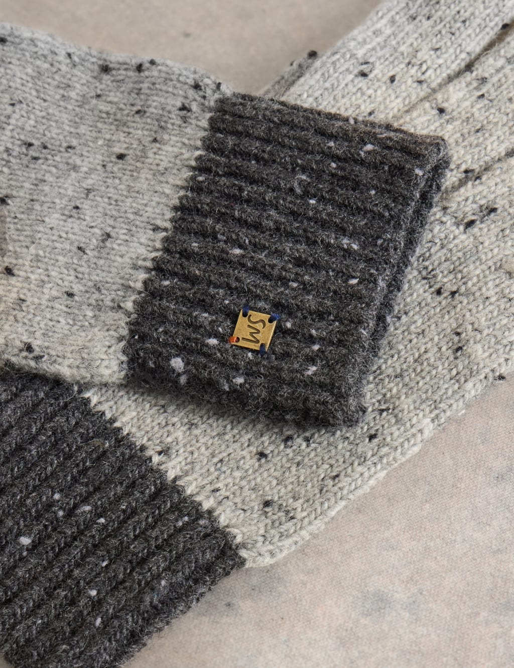Wool Rich Knitted Gloves 3 of 3