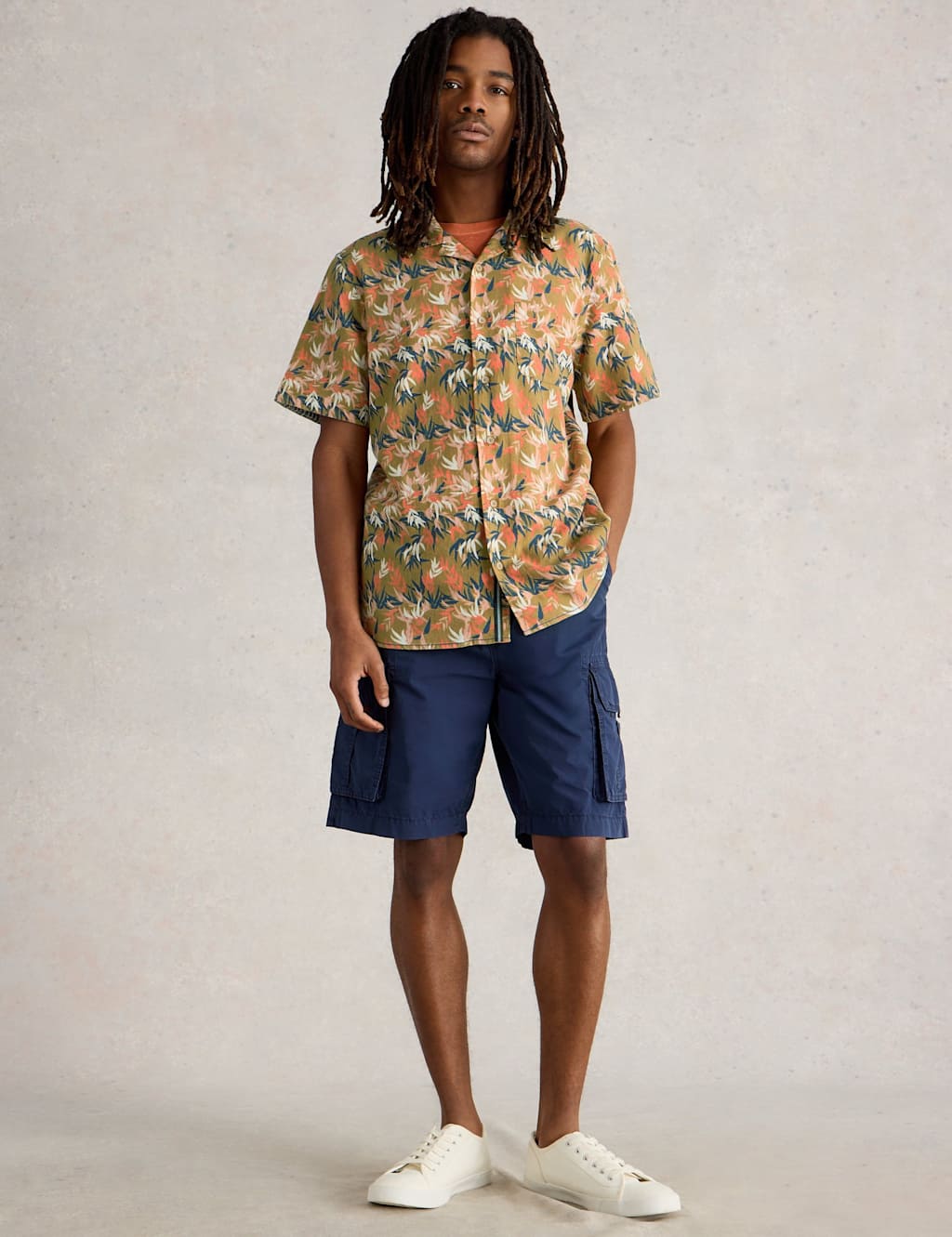 Regular Fit Linen Blend Floral Short Sleeve Shirt 3 of 6