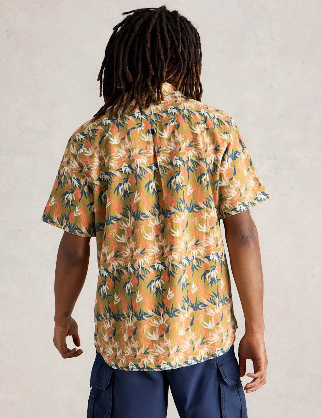 Regular Fit Linen Blend Floral Short Sleeve Shirt 4 of 6