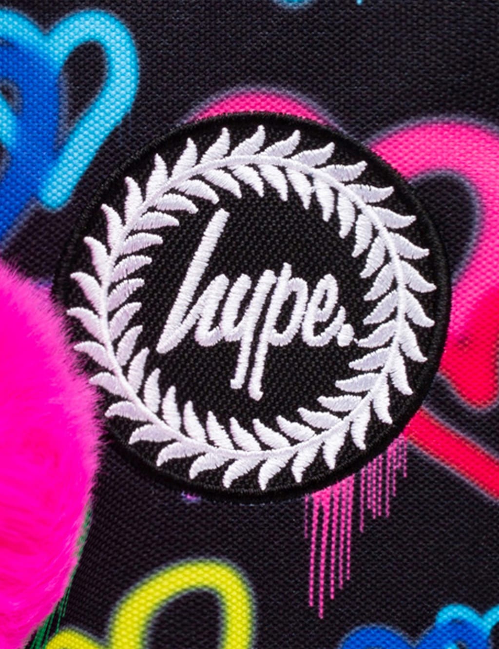 Kids' Graffiti Heart Lunch Box 4 of 6