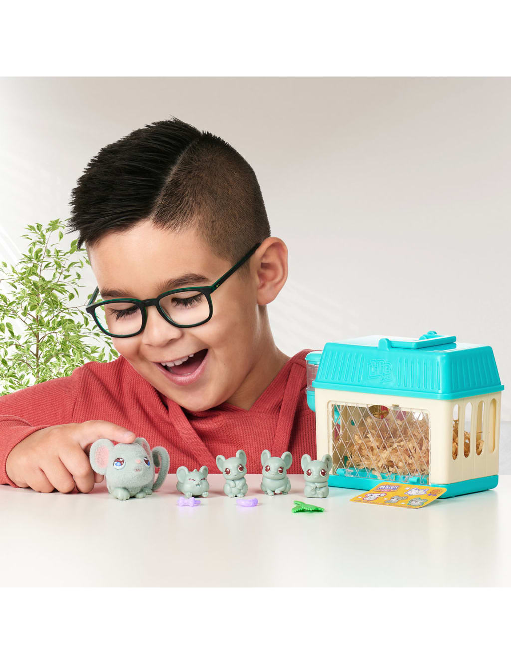 Mama Surprise Minis Lil Mouse Playset (5+ Yrs) 6 of 7