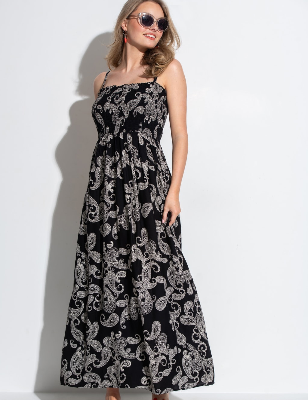 Printed Shirred Maxi Beach Dress 5 of 5