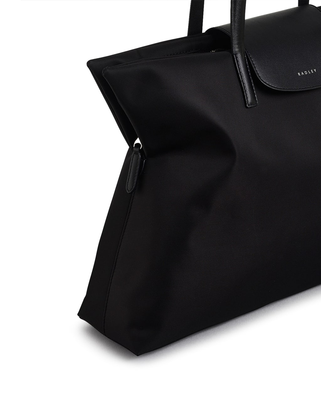 Pocket Essentials Medium Zip Tote Bag 5 of 5