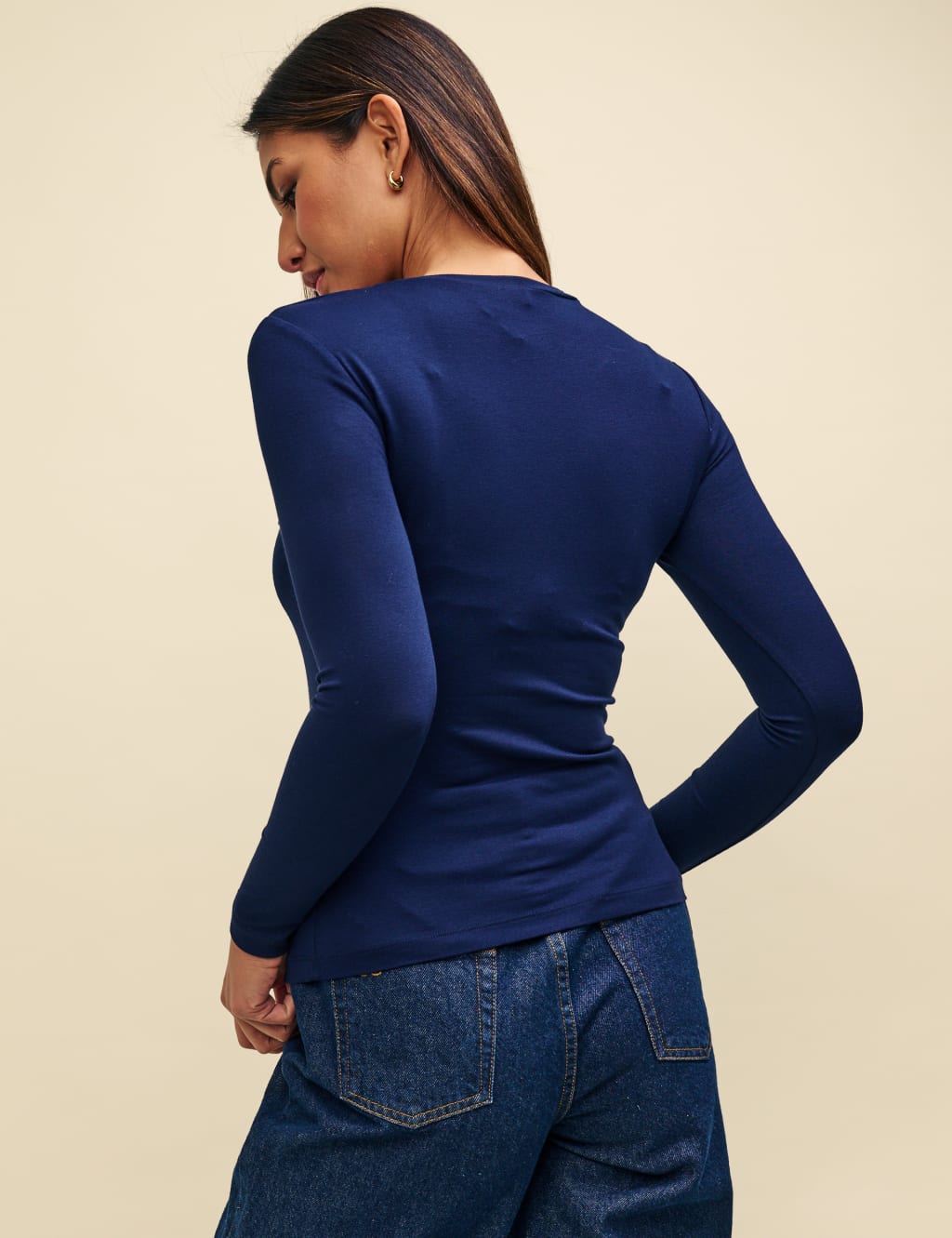 Fitted Top 2 of 4