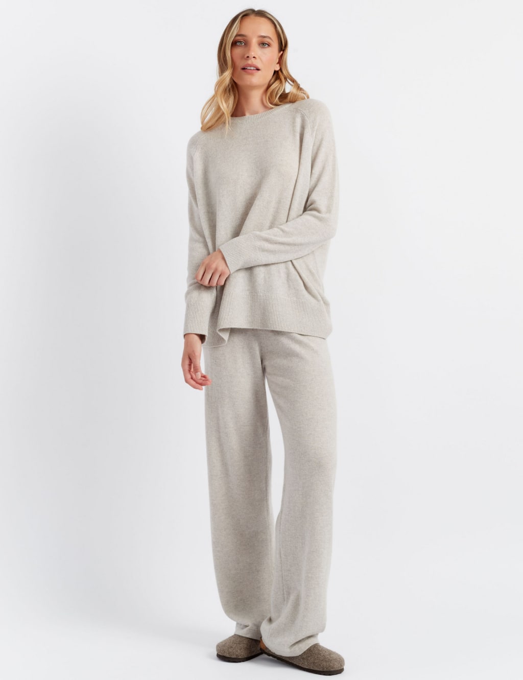 Pure Cashmere Oversized Jumper 3 of 4