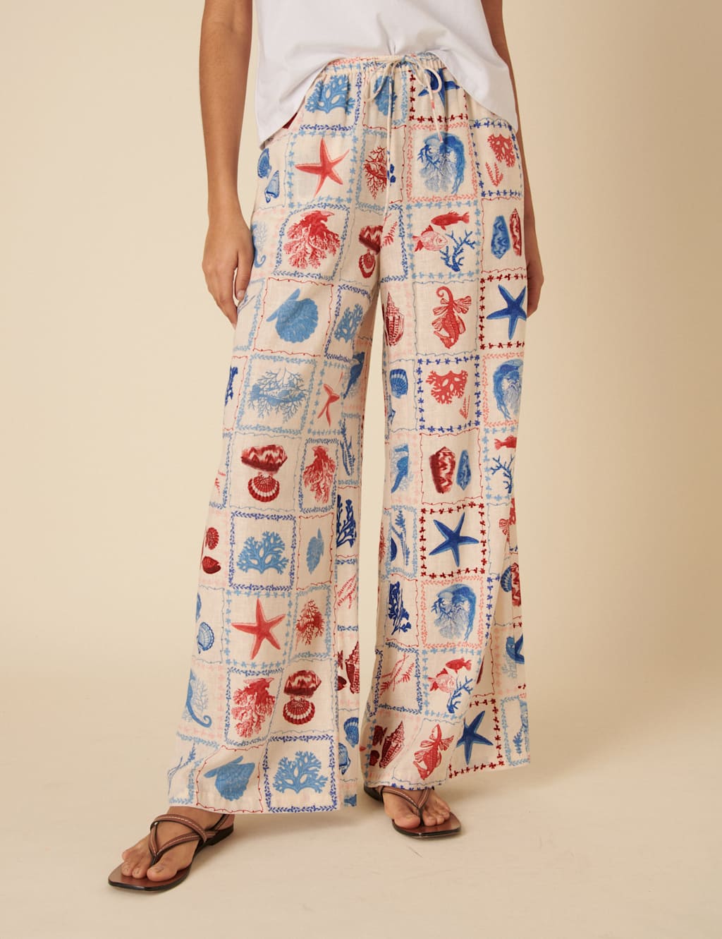 Lyocell Rich Relaxed Trousers with Linen 1 of 4