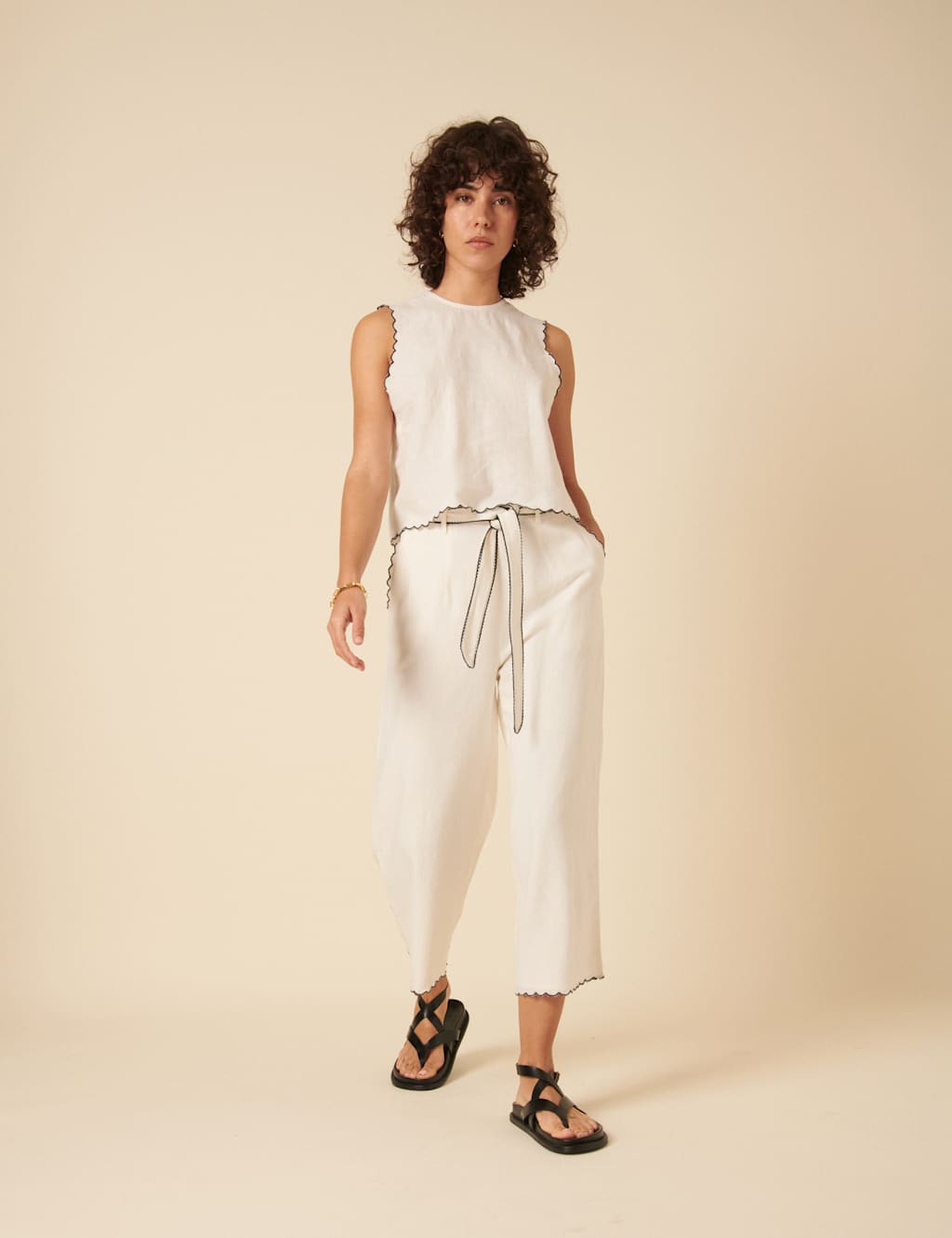 Linen Rich Cropped Wide Leg Trousers 2 of 5