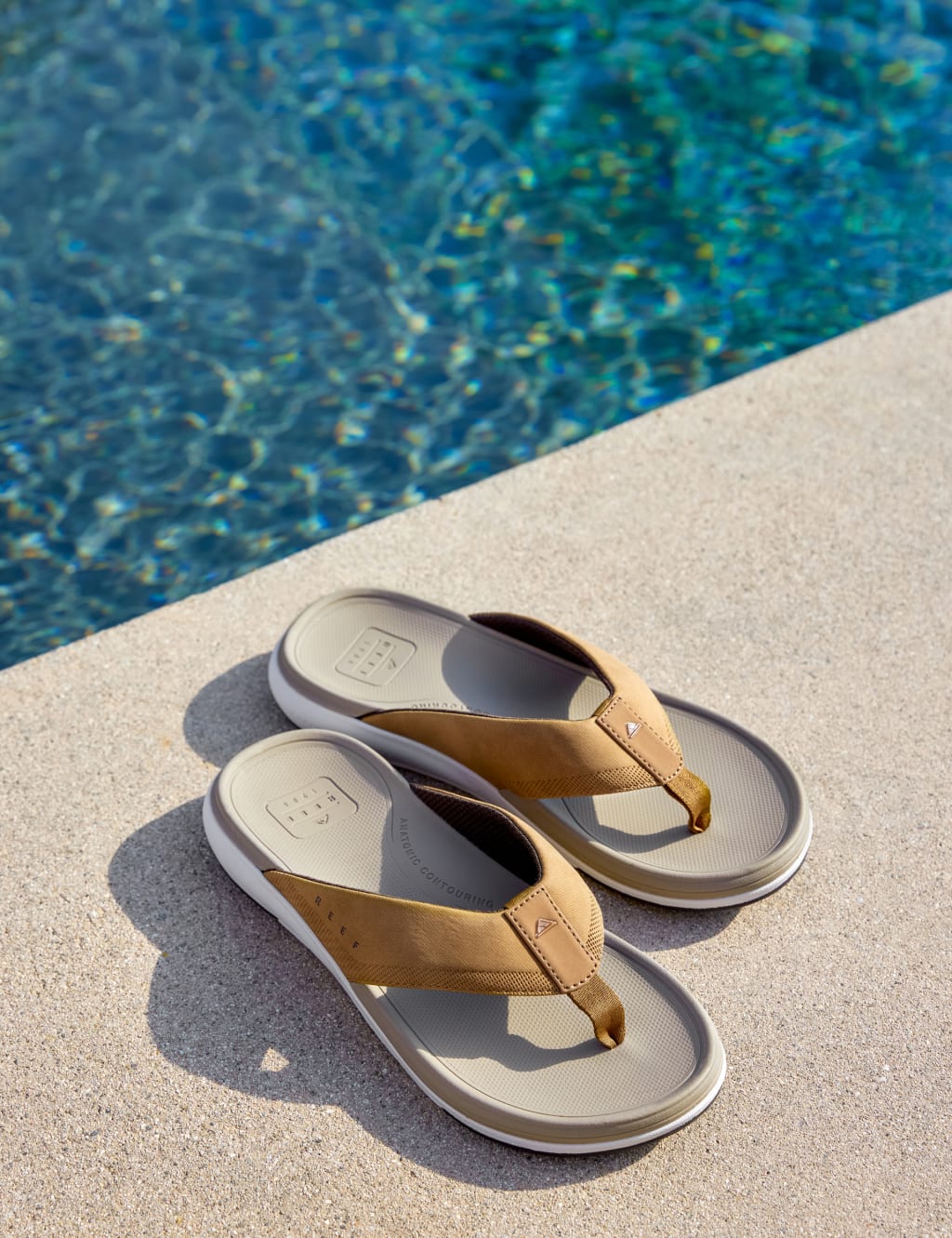 Flip flops with cushion 2025