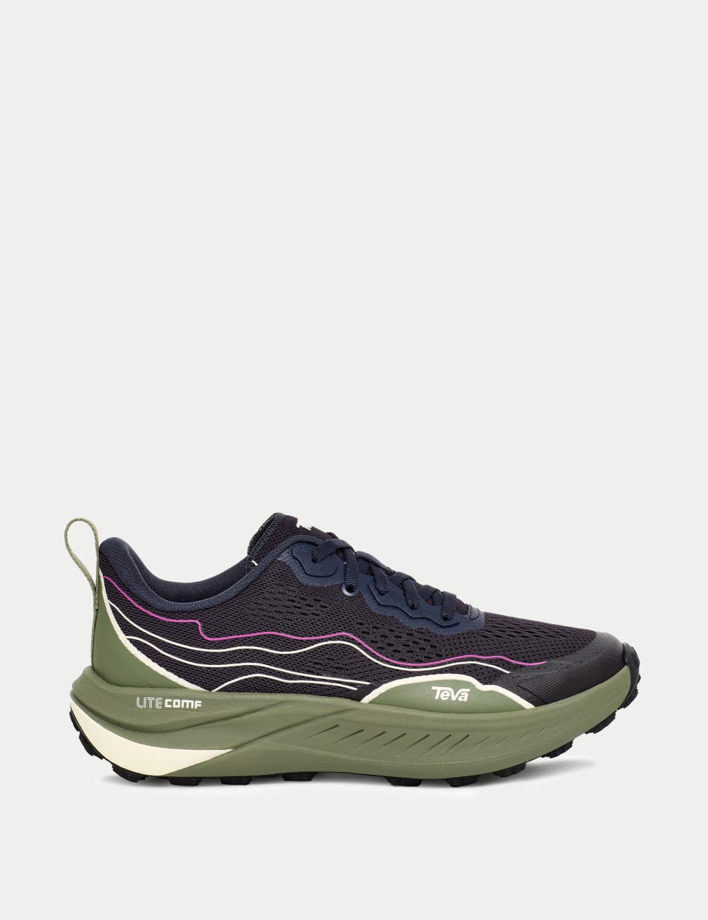Teva trainers top