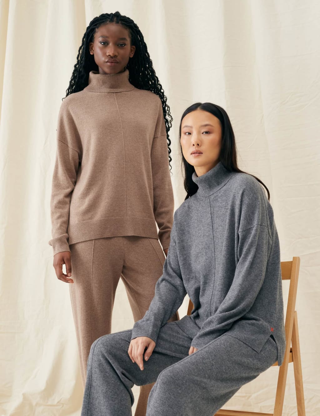 Wool Rich with Cashmere Roll Neck Relaxed Jumper 4 of 5