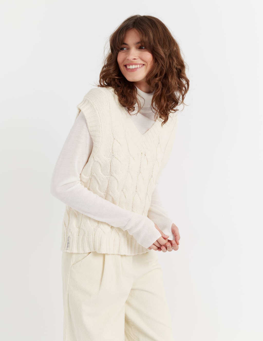 Wool Rich Cable Knit V Neck Knitted Vest with Cashmere