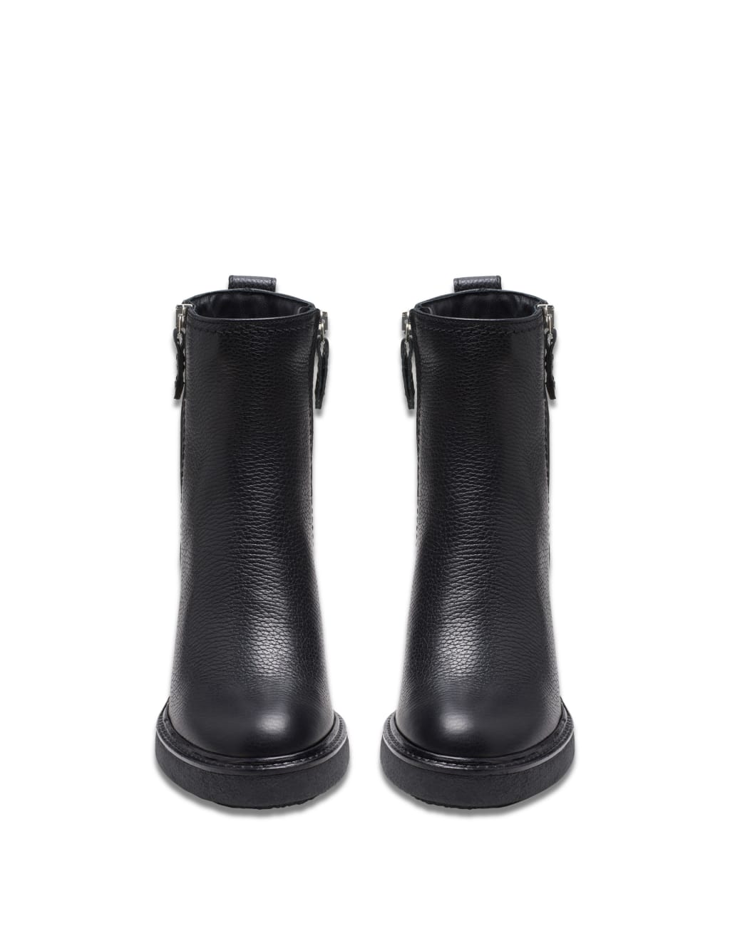 Round toe leather boots discount