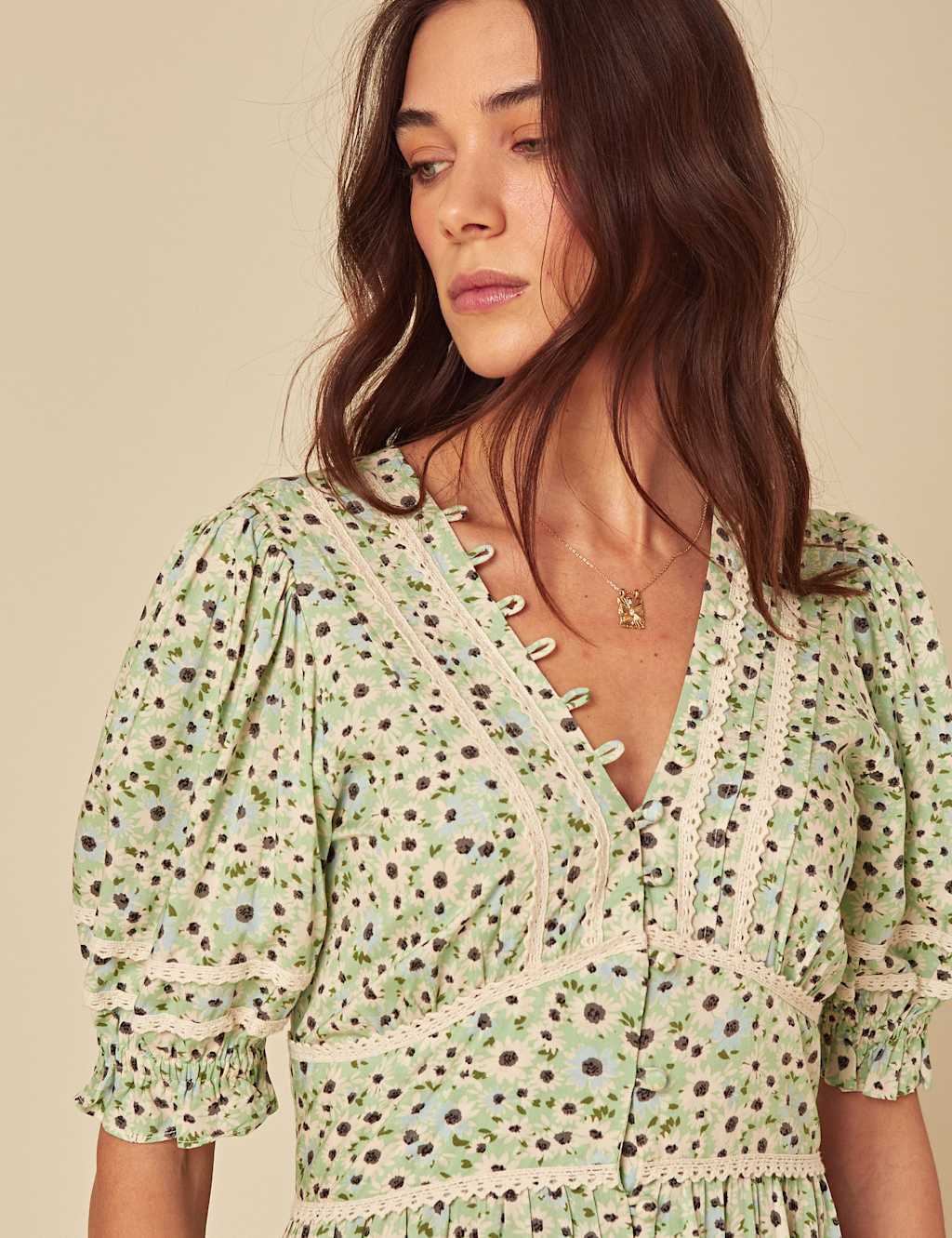 Ditsy Floral V-Neck Midi Waisted Dress 3 of 4