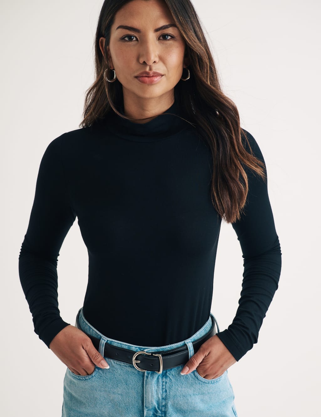 High neck fitted top shop