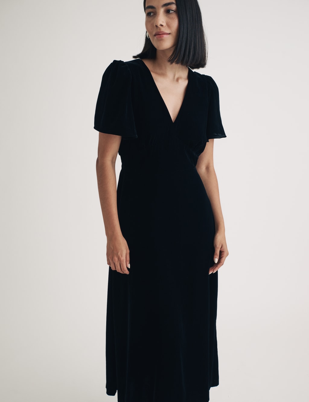 Velvet V Neck Midaxi Tea Dress Nobody s Child M S