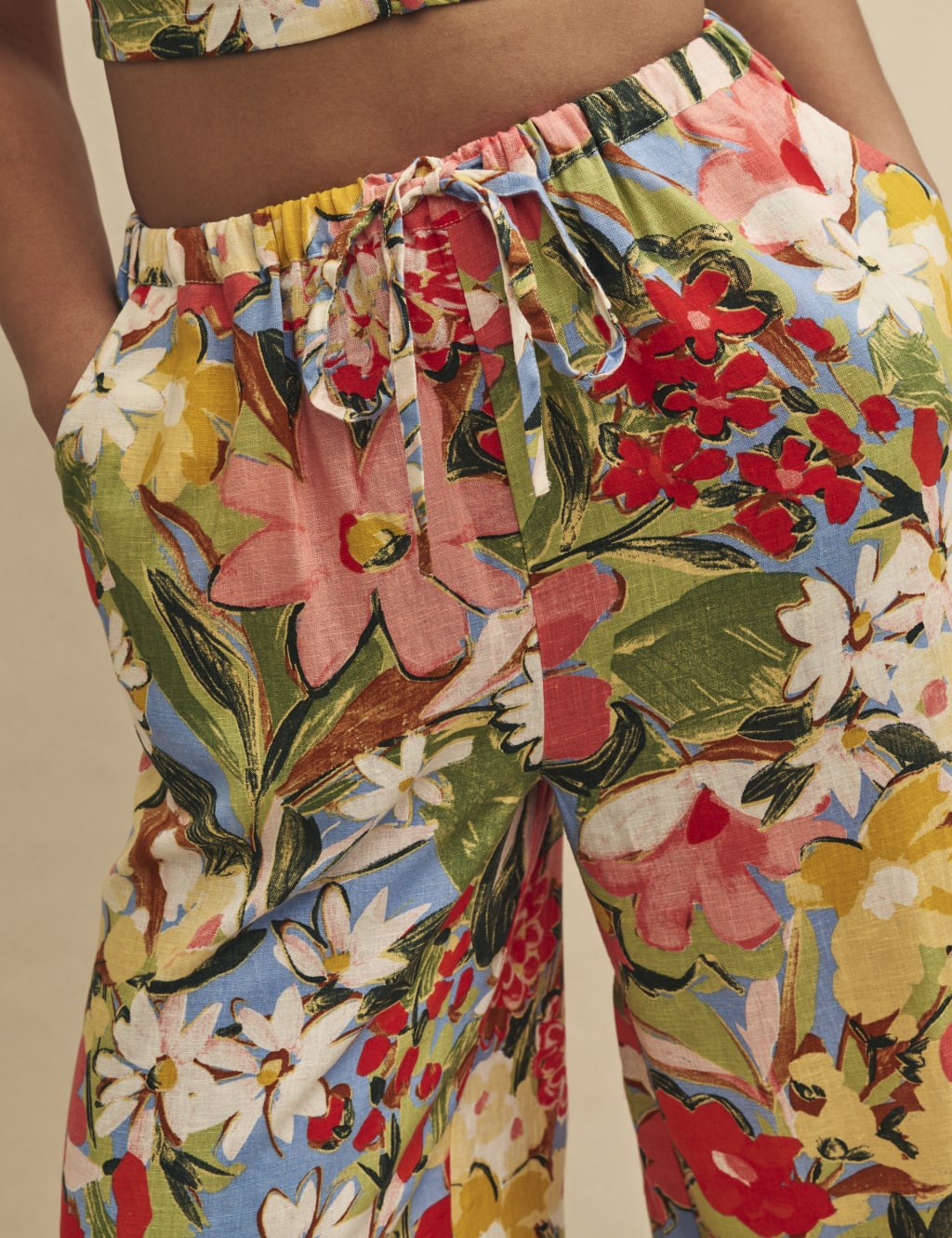 Floral Wide Leg Trousers with Linen 4 of 5