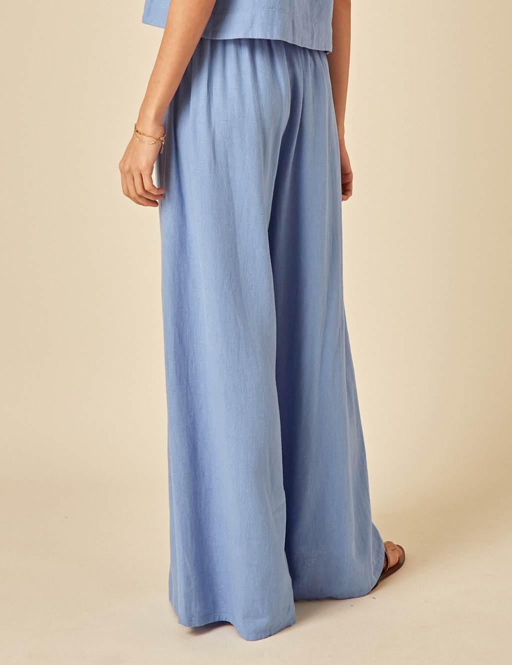 Linen Rich Wide Leg Trousers 3 of 4
