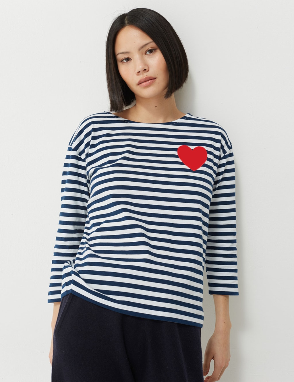Striped shirt with heart outlet