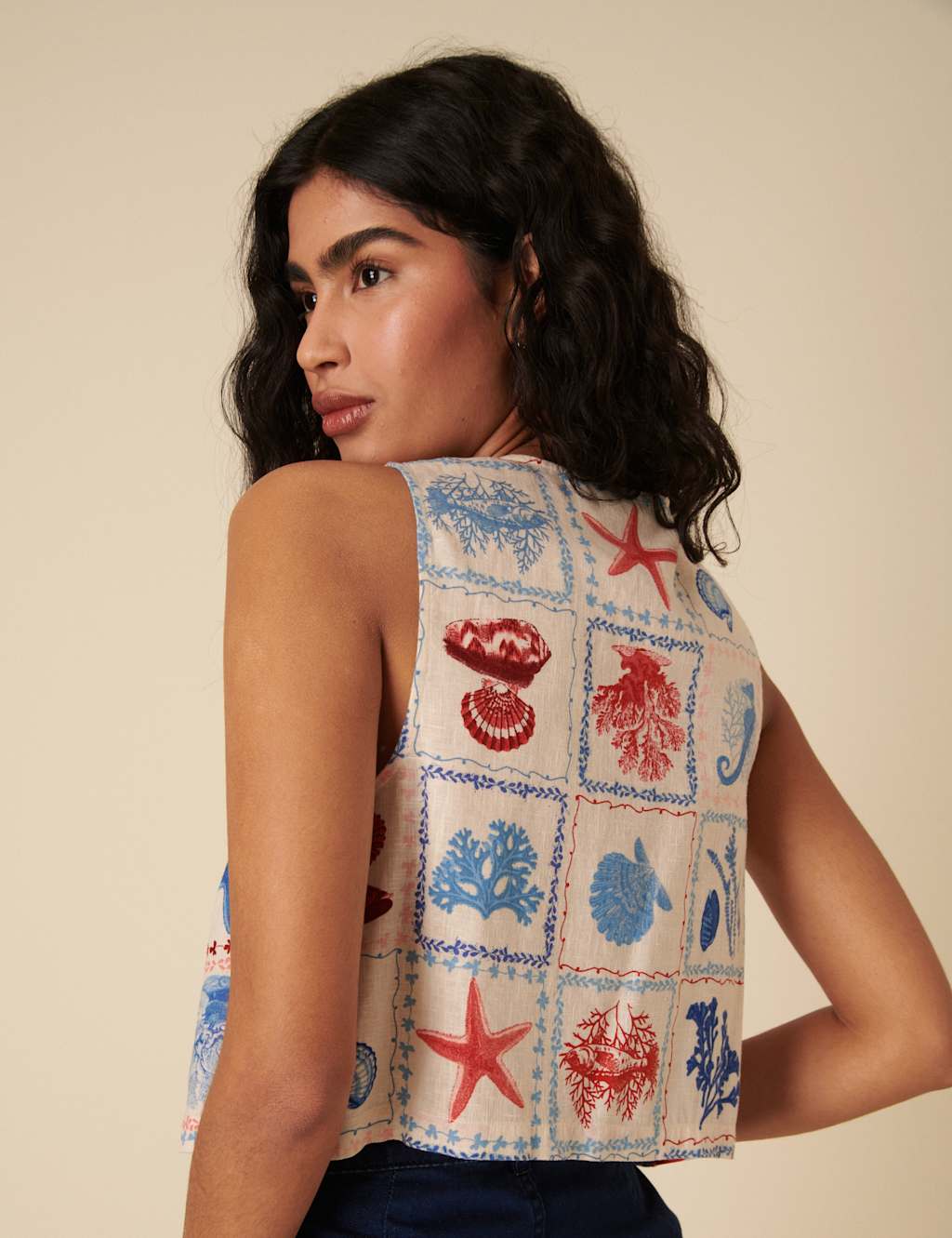 Lyocell Rich Printed Tie Front Vest Top 4 of 7