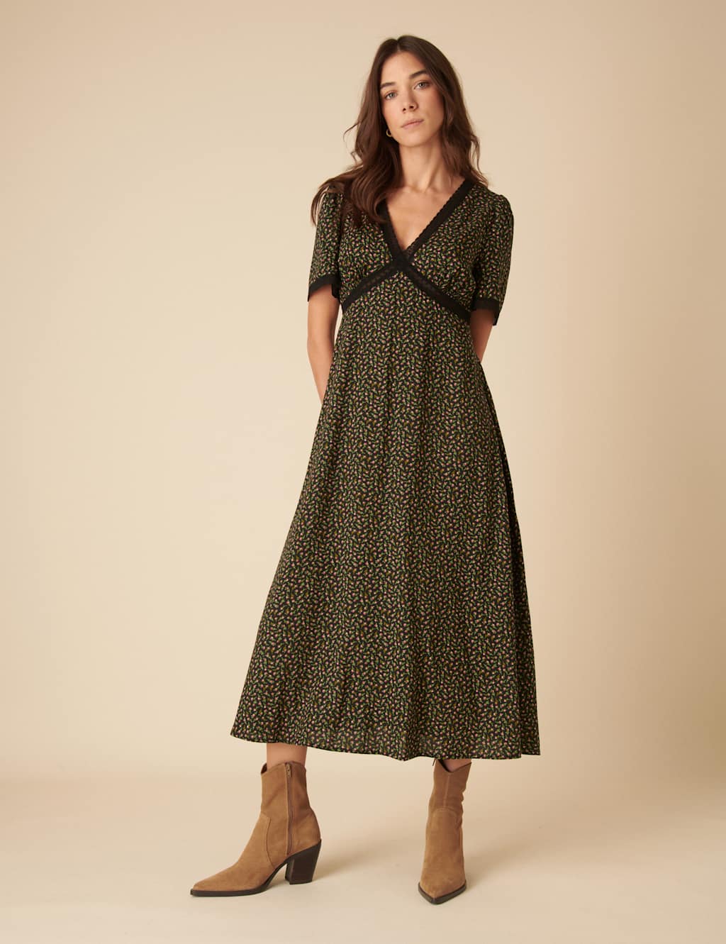 Floral V-Neck Midi Tea Dress 2 of 4