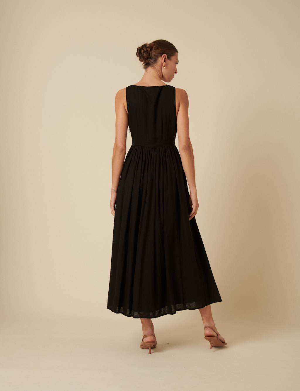 Square Neck Button Front Midaxi Waisted Dress with Linen 3 of 5