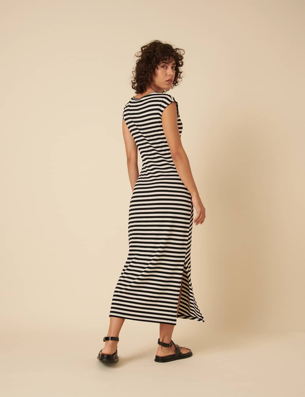 Striped Midaxi T-Shirt Dress 5 of 5
