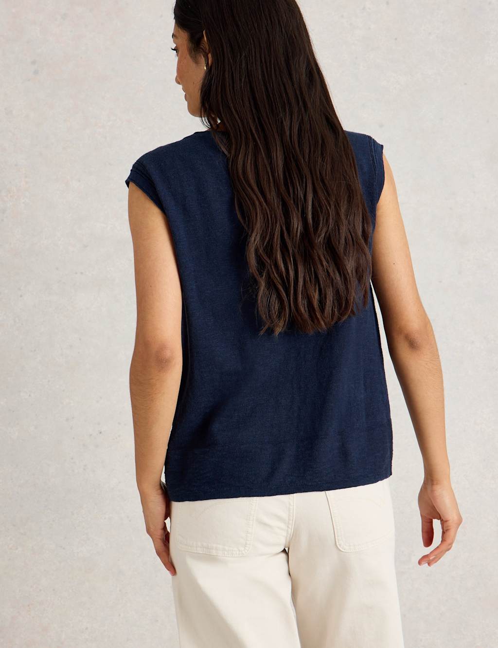 V-Neck Sleeveless Cardigan with Linen 4 of 6
