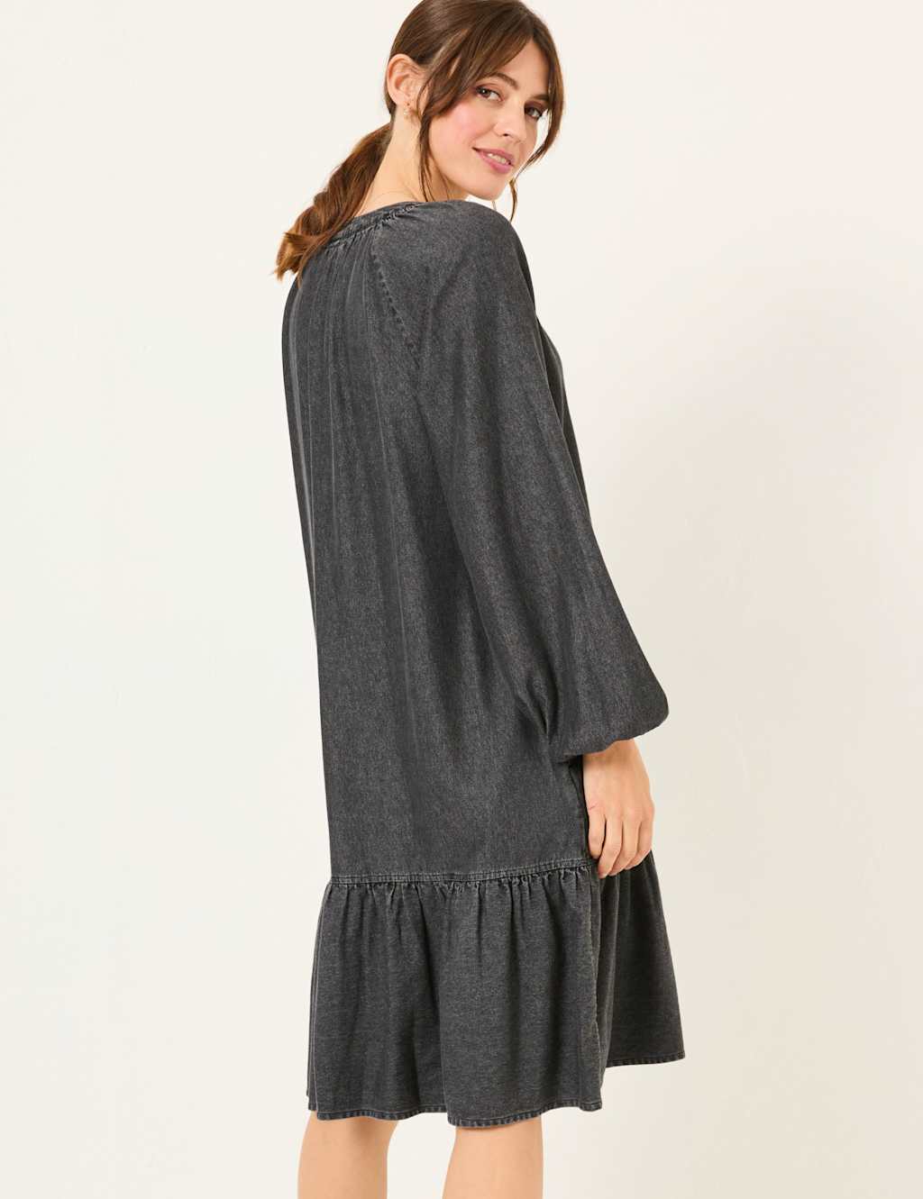 Denim Notch Neck Knee Length Tiered Dress 4 of 5