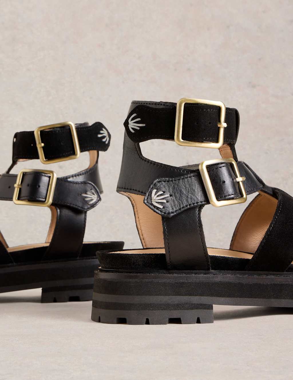 Leather Ankle Strap Flat Gladiator Sandals 3 of 4