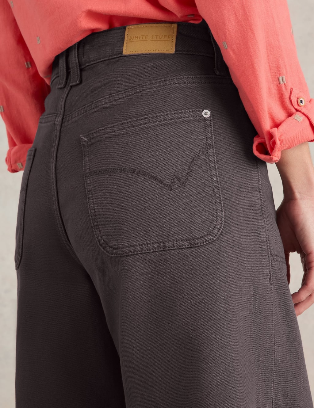 Mid Rise Wide Leg Cropped Jeans 5 of 6