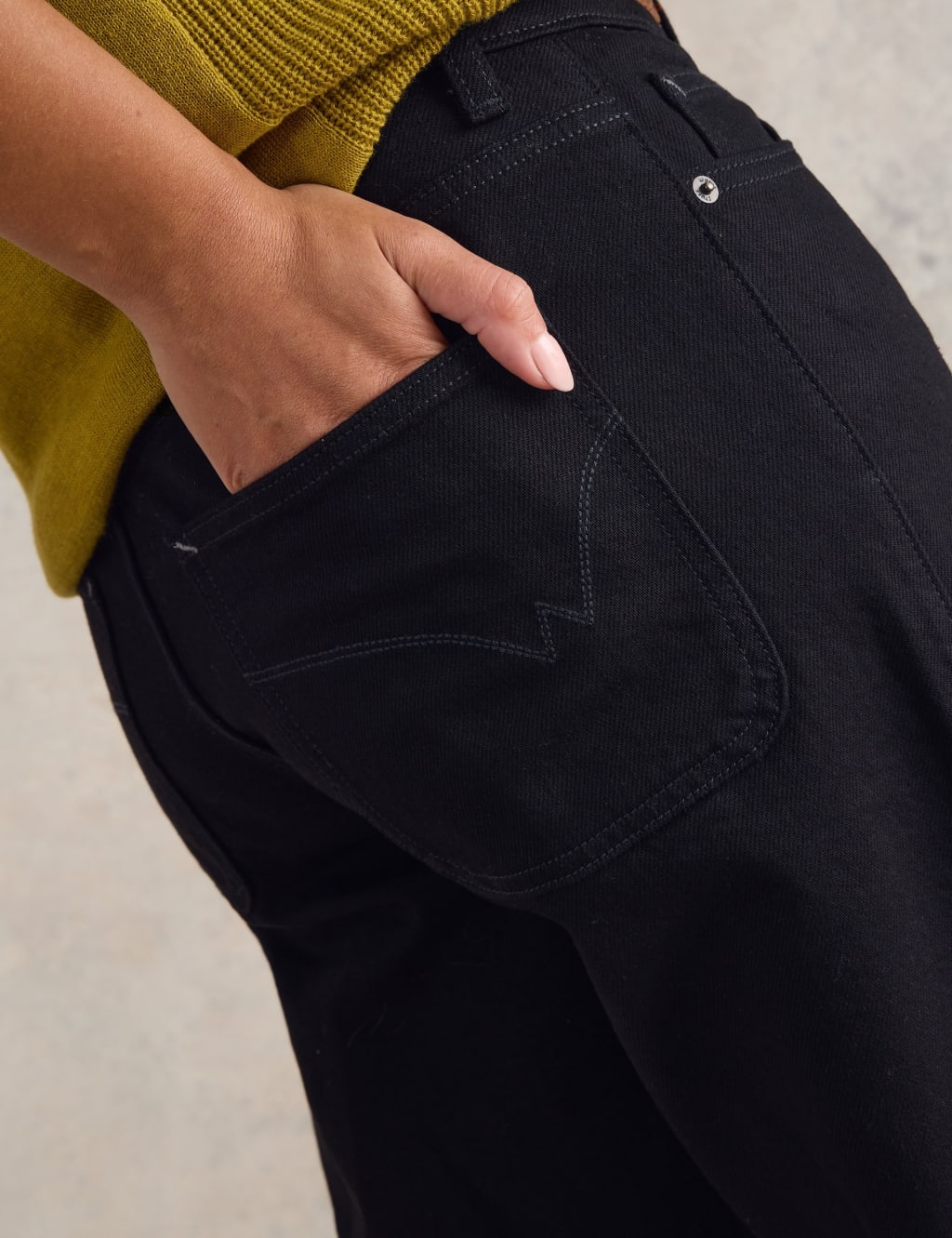 Mid Rise Wide Leg Cropped Jeans 5 of 6